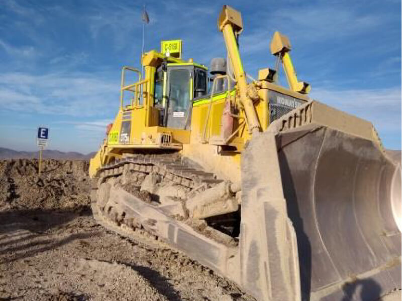 Komatsu Bulldozer 375